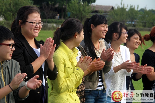 蘇州都好食品“凝聚與共創(chuàng)”團(tuán)隊(duì)拓展培訓(xùn)圓滿成功